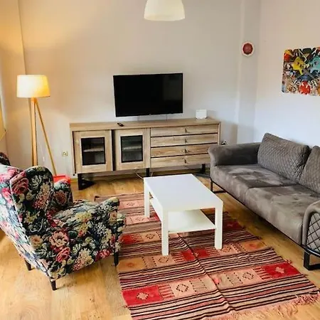 2+1 Flat,in The Center Of Old Town